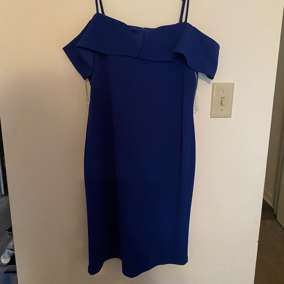 Off-Shoulder Blue Dress - Picture 2 of 2